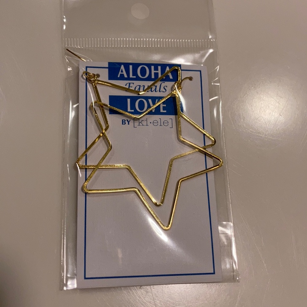 Ki-ele Star Earrings NEW